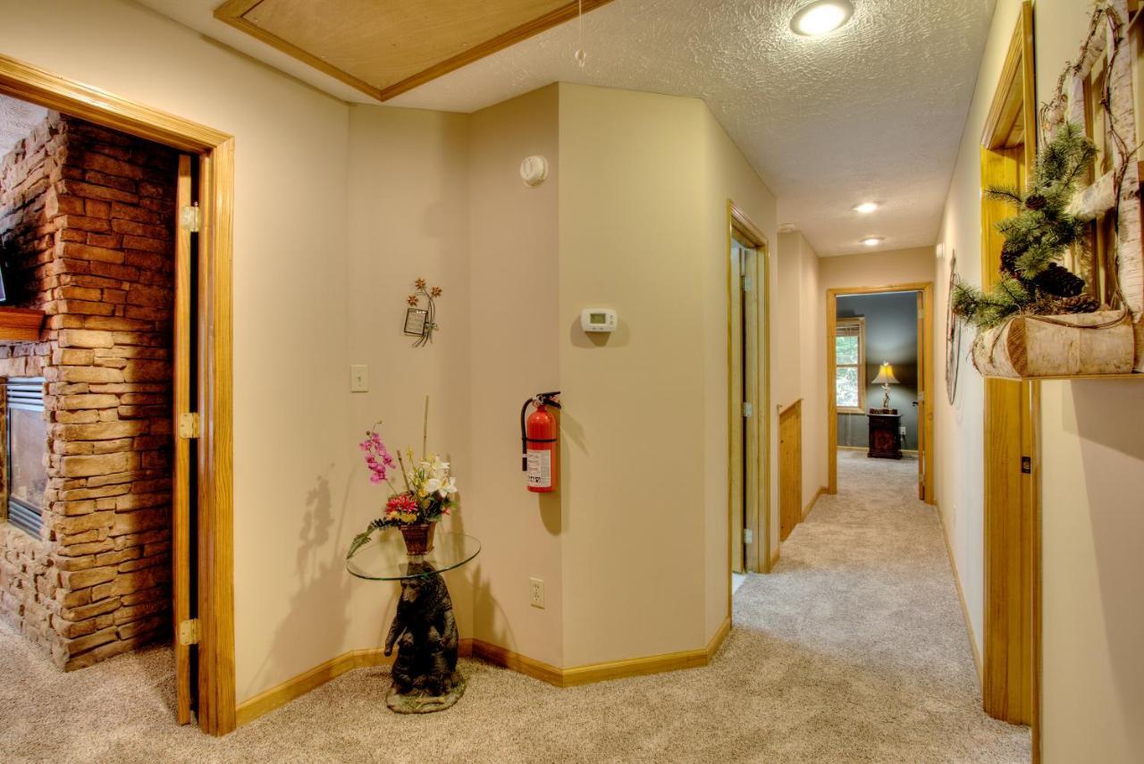 Gorgeous "Country Roads" By Honeybearcabins 4Br 4Ba, Next To Pool, Easy Drive, Main Strip Location! ピジョンフォージ エクステリア 写真