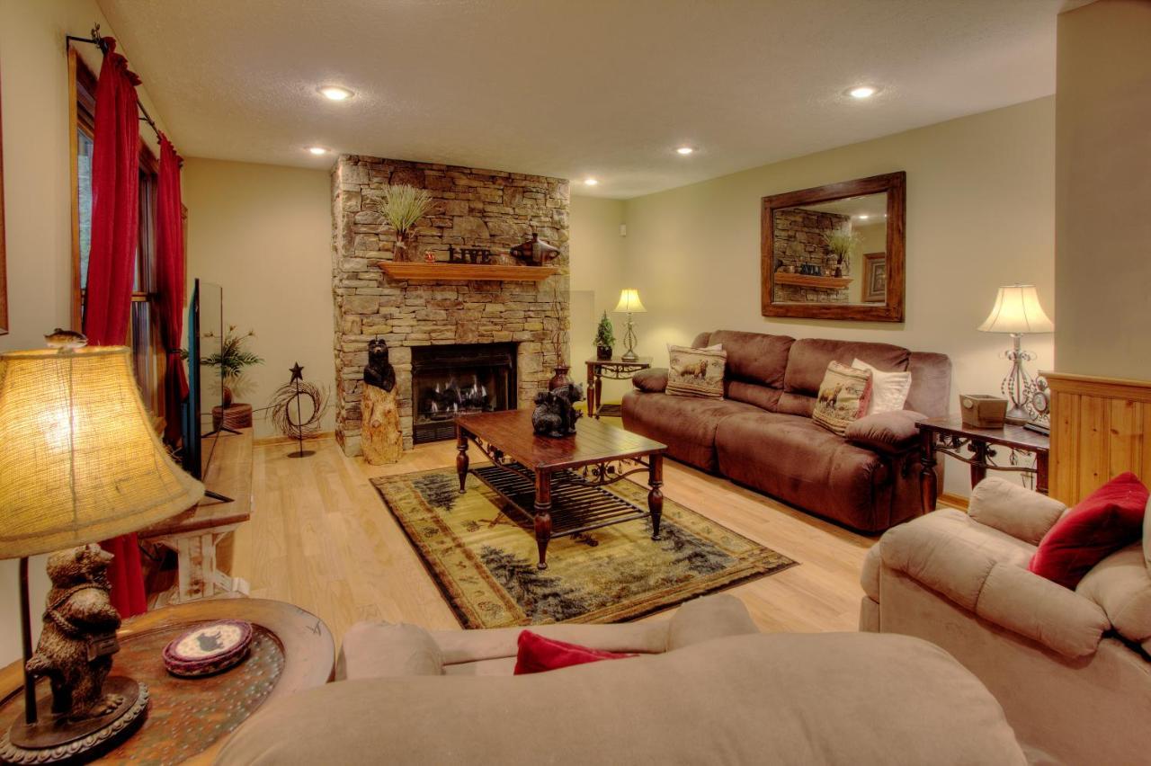 Gorgeous "Country Roads" By Honeybearcabins 4Br 4Ba, Next To Pool, Easy Drive, Main Strip Location! ピジョンフォージ エクステリア 写真